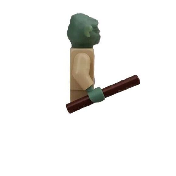 LEGO Yoda Minifigure - Star Wars Dagobah 4502 7260 7102 - Picture 2 of 8